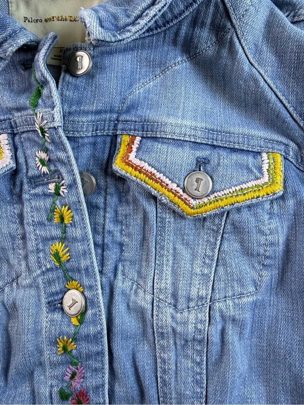Pilcro Anthropologie Embroidered Floral Denim Jacket Size Small - Picture 13 of 15